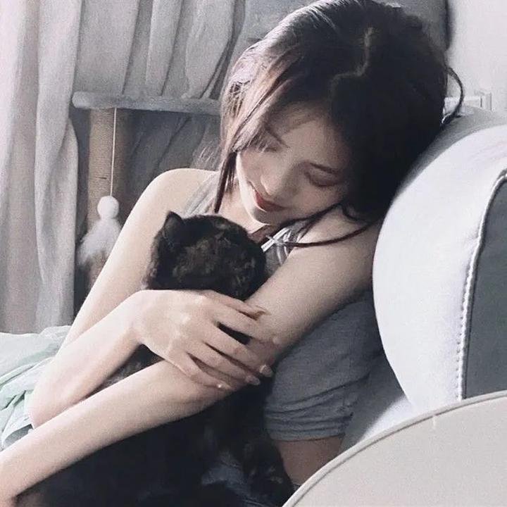 两个辘逐个捉